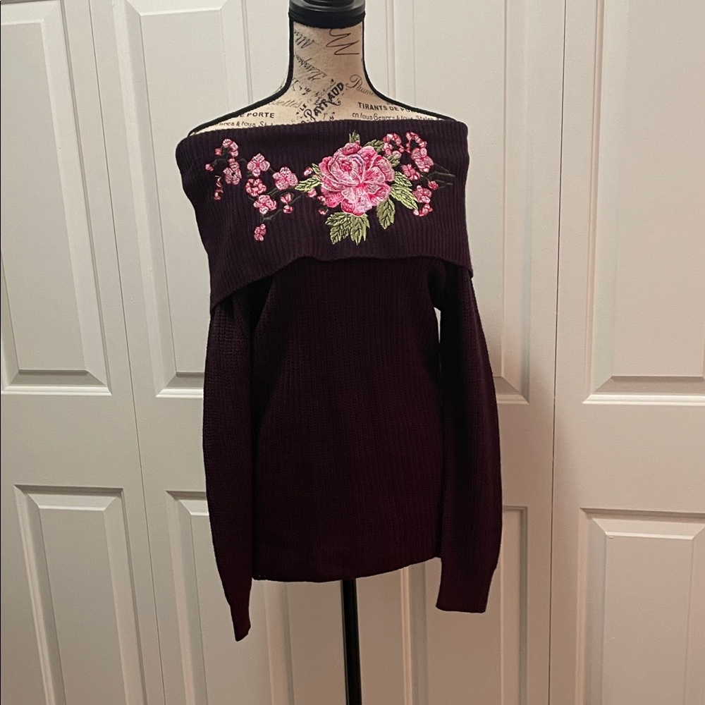 Chic Off-Shoulder Floral Sweater in Burgundy